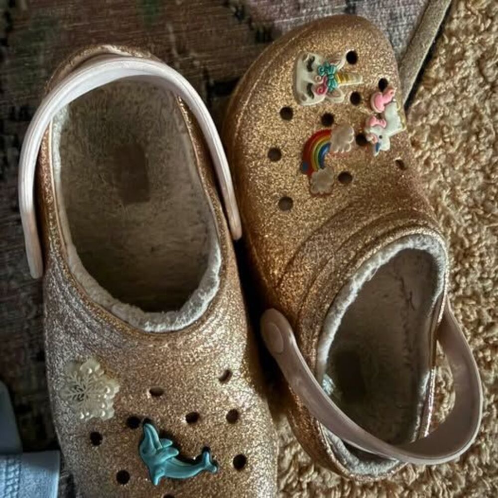 Crocs Classic Lined Glitter Clogs Junior Size 2